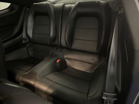 Used 2022 Ford Mustang Premium image 25