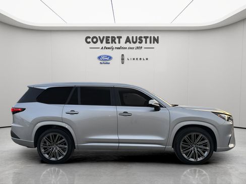 Used 2024 Lexus TX 350 FWD w/ Technology Package image 6