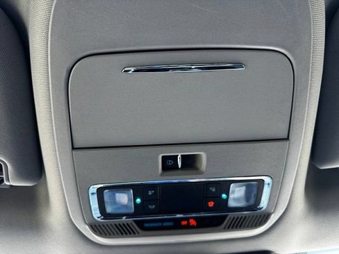 Used 2021 Ford F150 Lariat AWD/4WD image 35