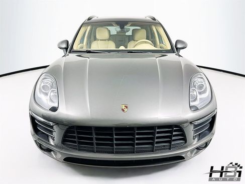 Used 2015 Porsche Macan S image 3