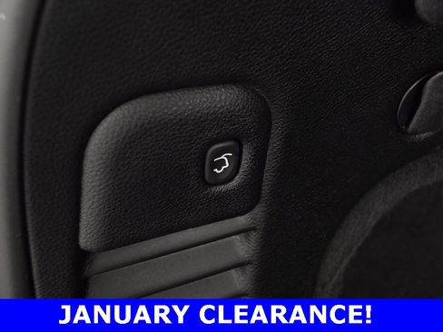 Used 2019 Jeep Grand Cherokee Limited w/ Trailer Tow Group IV image 14