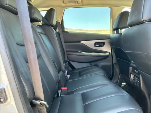 Used 2023 Nissan Murano SV AWD/4WD image 18
