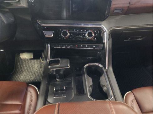 Used 2023 GMC Sierra 1500 Denali Ultimate image 11