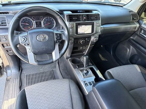 Used 2018 Toyota 4Runner SR5 image 20