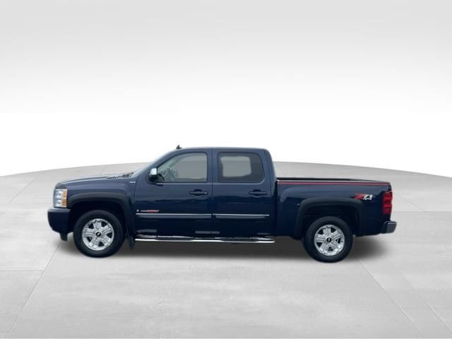 Used 2008 Chevrolet Silverado 1500 LTZ w/ Suspension Package, Off-Road AWD/4WD image 2