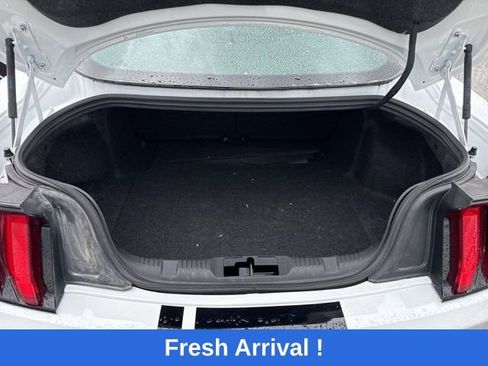 Used 2023 Ford Mustang Coupe RWD image 11