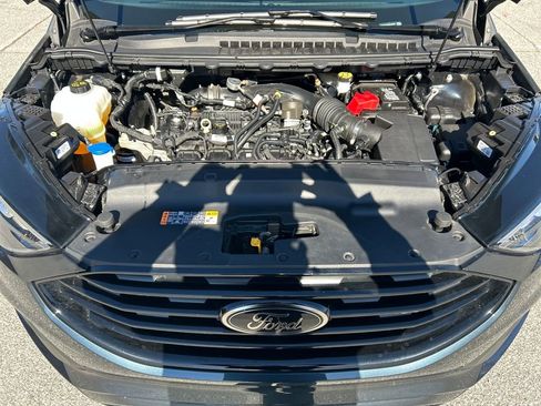 Used 2024 Ford Edge SE w/ Black Appearance Package image 22