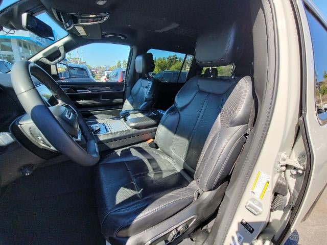 Used 2022 Jeep Wagoneer Series II RWD image 18