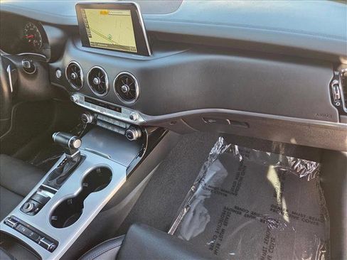 Used 2020 Kia Stinger GT1 image 22