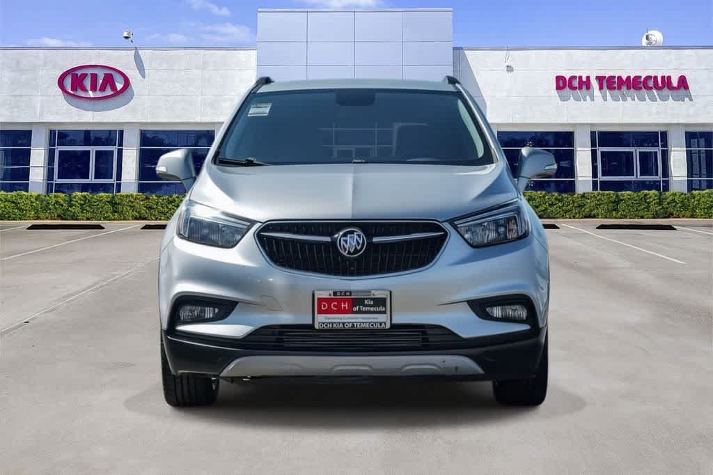 Used 2019 Buick Encore Sport Touring FWD image 2