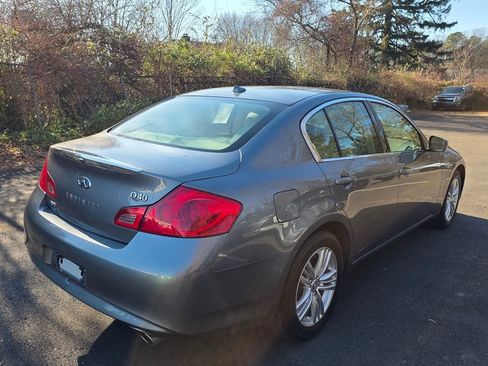 Used 2015 INFINITI Q40 AWD w/ Navigation Package image 7