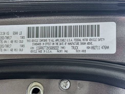 Used 2019 RAM 1500 Classic SLT RWD image 29
