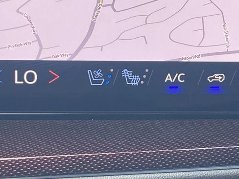 New 2026 Chevrolet Traverse RS image 25