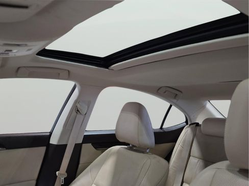 Used 2016 Lexus ES 350 w/ Luxury Package w/Wood Trim image 21