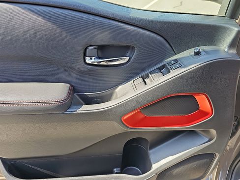 Used 2024 Nissan Frontier PRO-4X w/ Off-Road Protection Package image 13