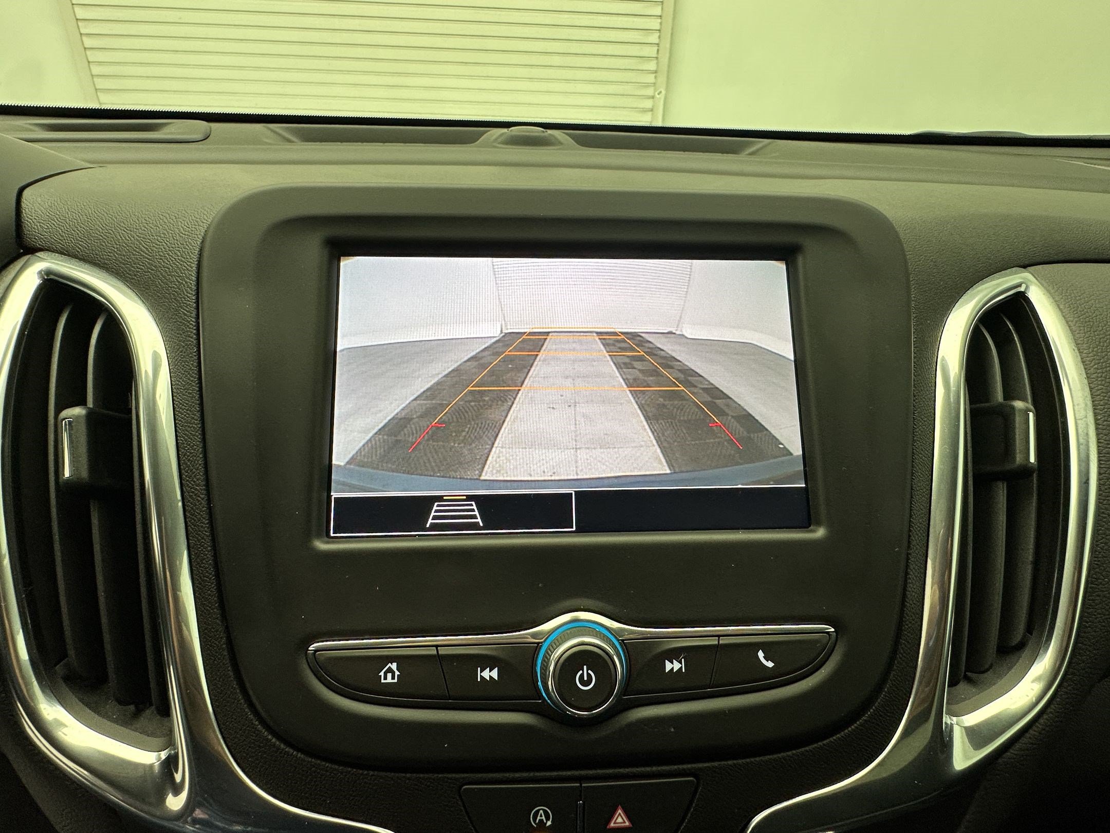 Certified 2024 Chevrolet Equinox LT AWD/4WD image 18