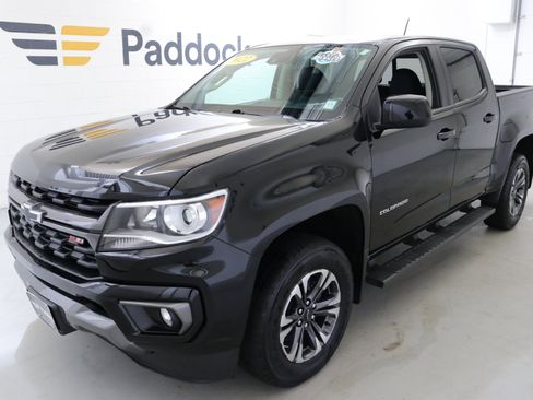 Used 2022 Chevrolet Colorado Z71 w/ Safety Package image 3