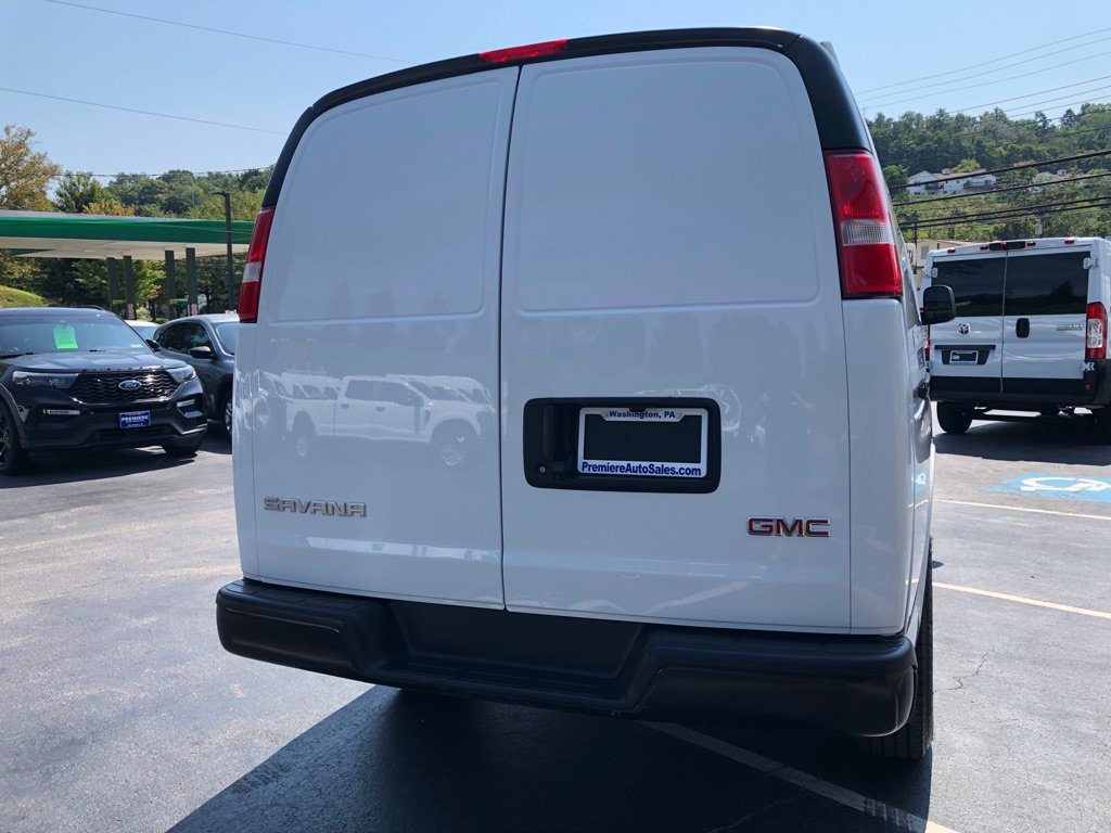 Used 2023 GMC Savana 2500 Extended w/ Driver Convenience Package RWD image 5