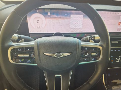Certified 2025 Genesis GV80 2.5T image 9