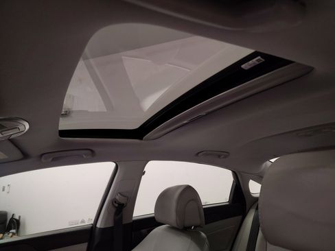 Used 2016 Hyundai Sonata Sport w/ Option Group 03 image 15