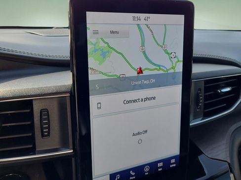 Certified 2023 Ford Explorer Platinum w/ Technology Package image 20