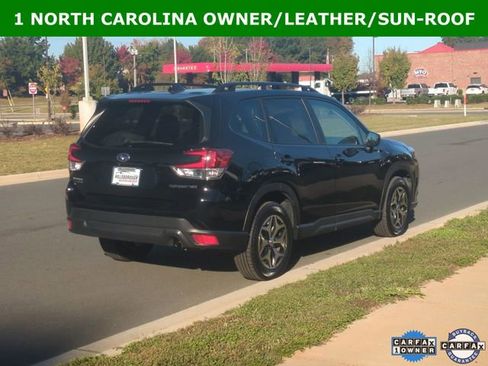 Used 2024 Subaru Forester Premium image 14