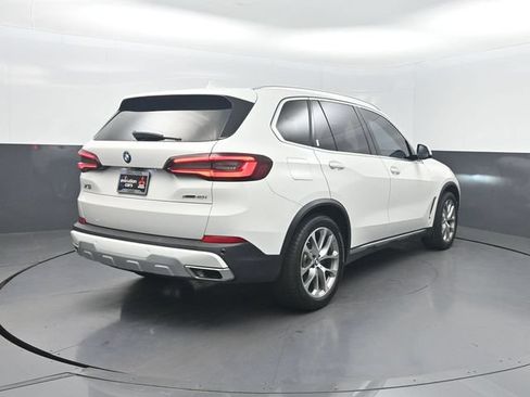 Used 2022 BMW X5 xDrive40i AWD/4WD image 32