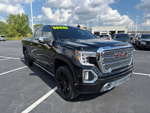 Used 2021 GMC Sierra 1500 Denali w/ Denali Carbonpro Edition AWD/4WD image 8