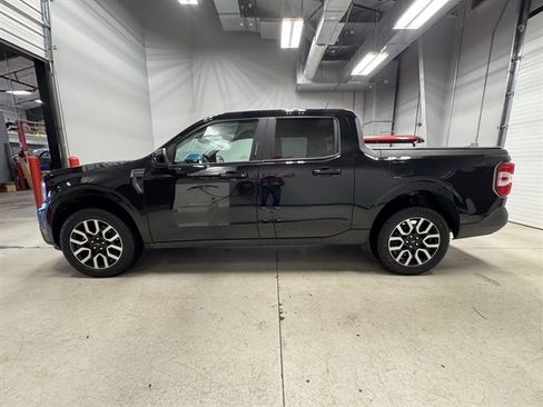 Used 2022 Ford Maverick Lariat w/ Lariat Luxury Package image 4