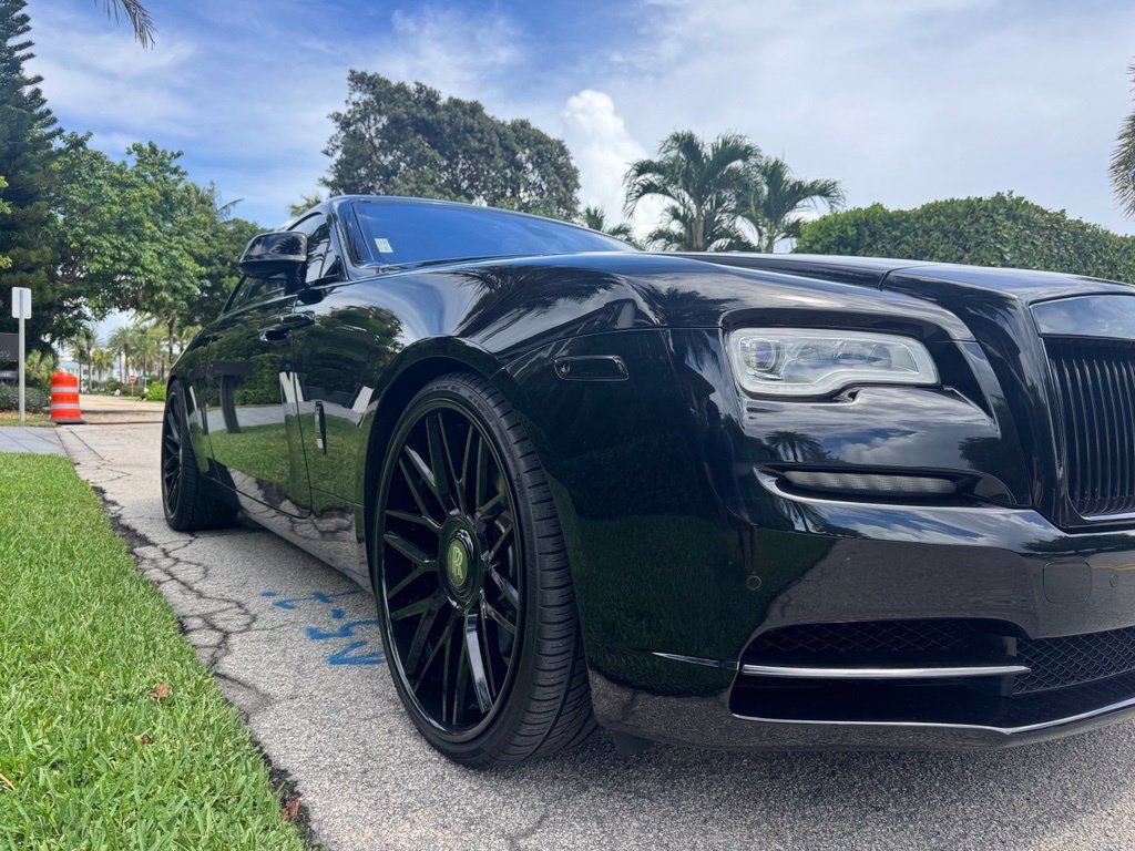 Used 2016 Rolls-Royce Wraith RWD image 4