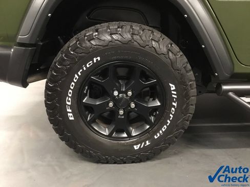 Used 2021 Jeep Wrangler Unlimited Sport AWD/4WD image 19