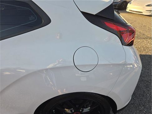 Used 2019 Hyundai Veloster Turbo R-Spec image 13