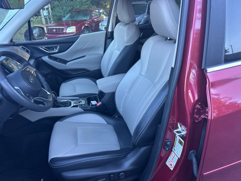 Used 2019 Subaru Forester Limited AWD/4WD image 16