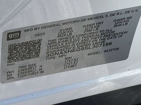 Used 2025 Chevrolet Equinox LT FWD image 29