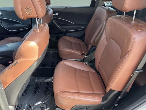 Used 2014 Hyundai Santa Fe Limited image 18