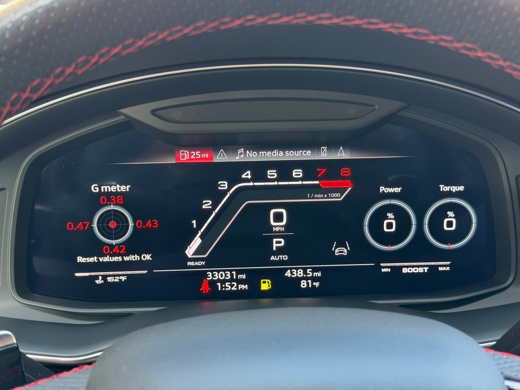 Used 2022 Audi RS Q8 AWD/4WD image 38