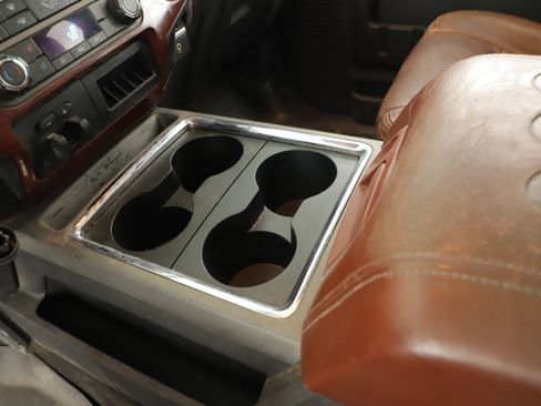 Used 2012 Ford F250 King Ranch w/ King Ranch w/Chrome Pkg image 13