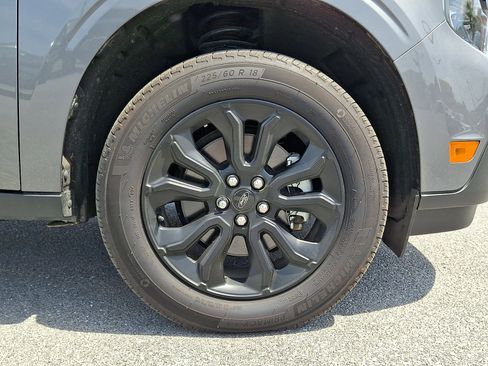 Used 2024 Ford Maverick XLT w/ XLT Luxury Package FWD image 9
