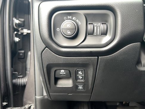 New 2025 RAM 1500 Big Horn image 27