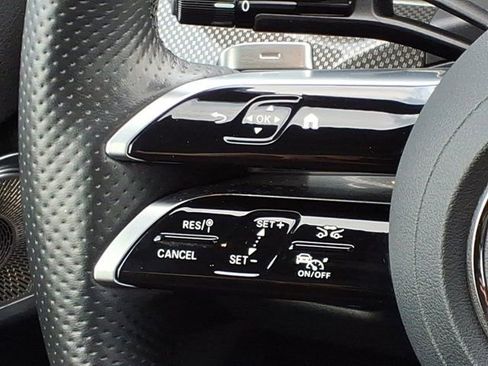 Certified 2024 Mercedes-Benz CLE 300 4MATIC Coupe image 9