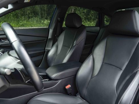 Used 2023 Honda Accord Sport image 17