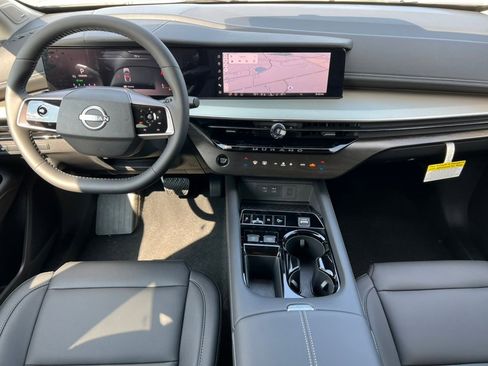 New 2025 Nissan Murano SL image 3