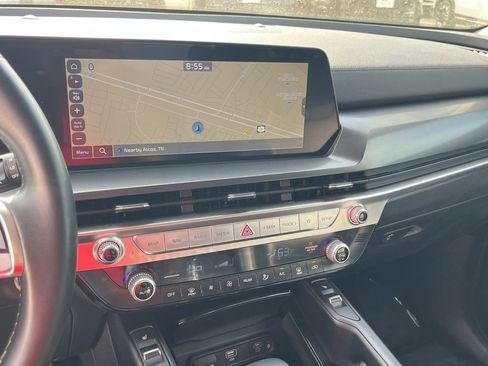 Used 2025 Kia Telluride S FWD image 19