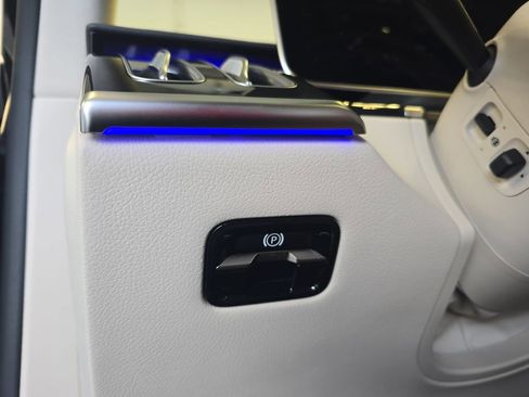 New 2026 Mercedes-Benz S 580 4MATIC Sedan image 26