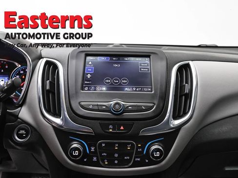 Used 2023 Chevrolet Equinox LT w/ Driver Convenience Package FWD image 12