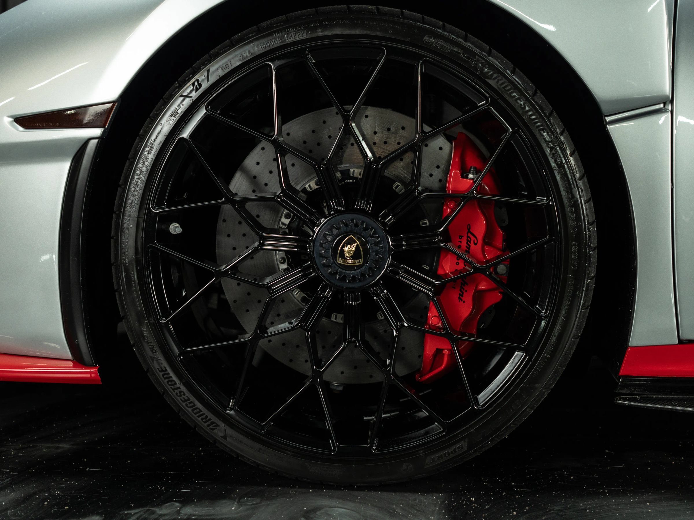 Used 2023 Lamborghini Huracan STO RWD image 11