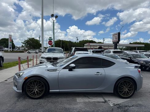 Used 2016 Subaru BRZ Limited w/ Popular Package #4 RWD image 2
