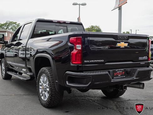 Used 2024 Chevrolet Silverado 2500 High Country w/ Technology Package AWD/4WD image 20