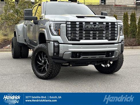 Used 2024 GMC Sierra 3500 Denali Ultimate image 1