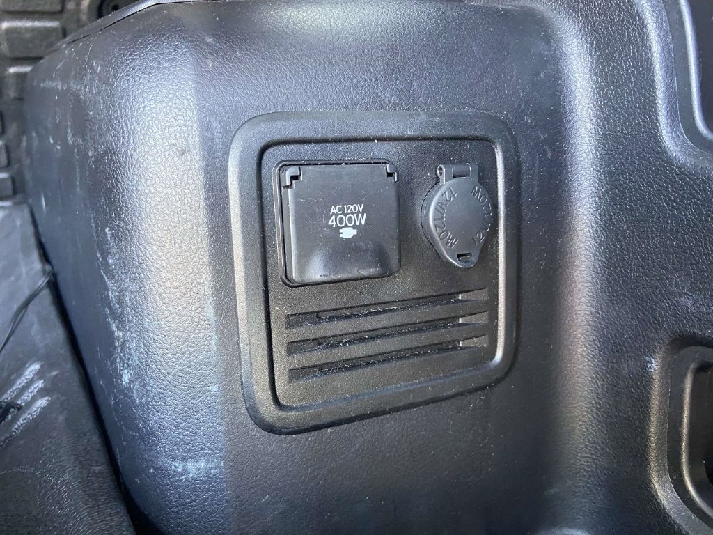 Used 2023 Toyota 4Runner TRD Off-Road Premium w/ Moonroof Package AWD/4WD image 11